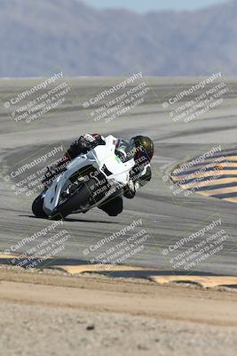 media/Oct-02-2025-Racers Edge (Thu) [[2c91cb6ab3]]/3-B Group/Session 4-Turn 12 (1pm)/